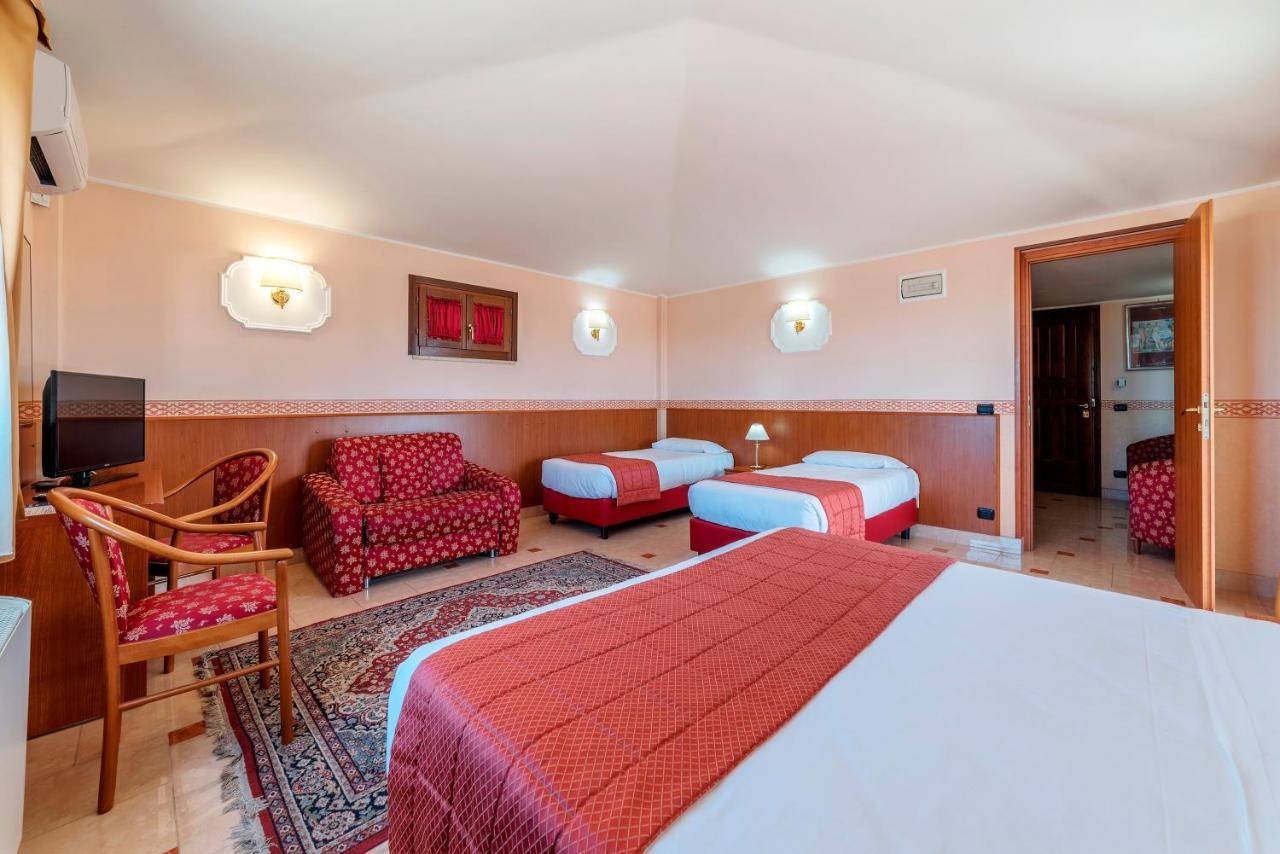 Hotel Riviera Fiumicino Zewnętrze zdjęcie