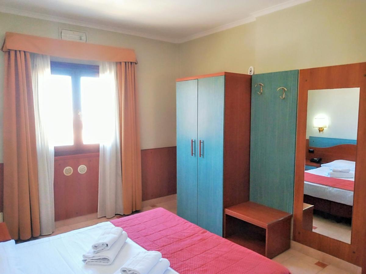 Hotel Riviera Fiumicino Zewnętrze zdjęcie